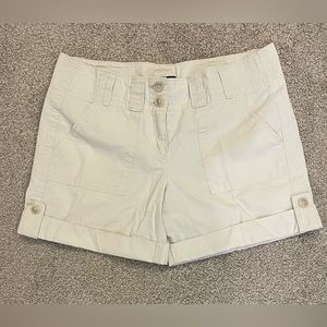 ANN TAYLOR Signature Off-White/Cream Linen-like Shorts Size 2